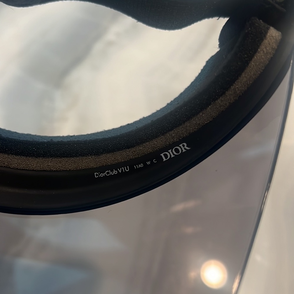 Black Dior Visor - Picture 4 of 4